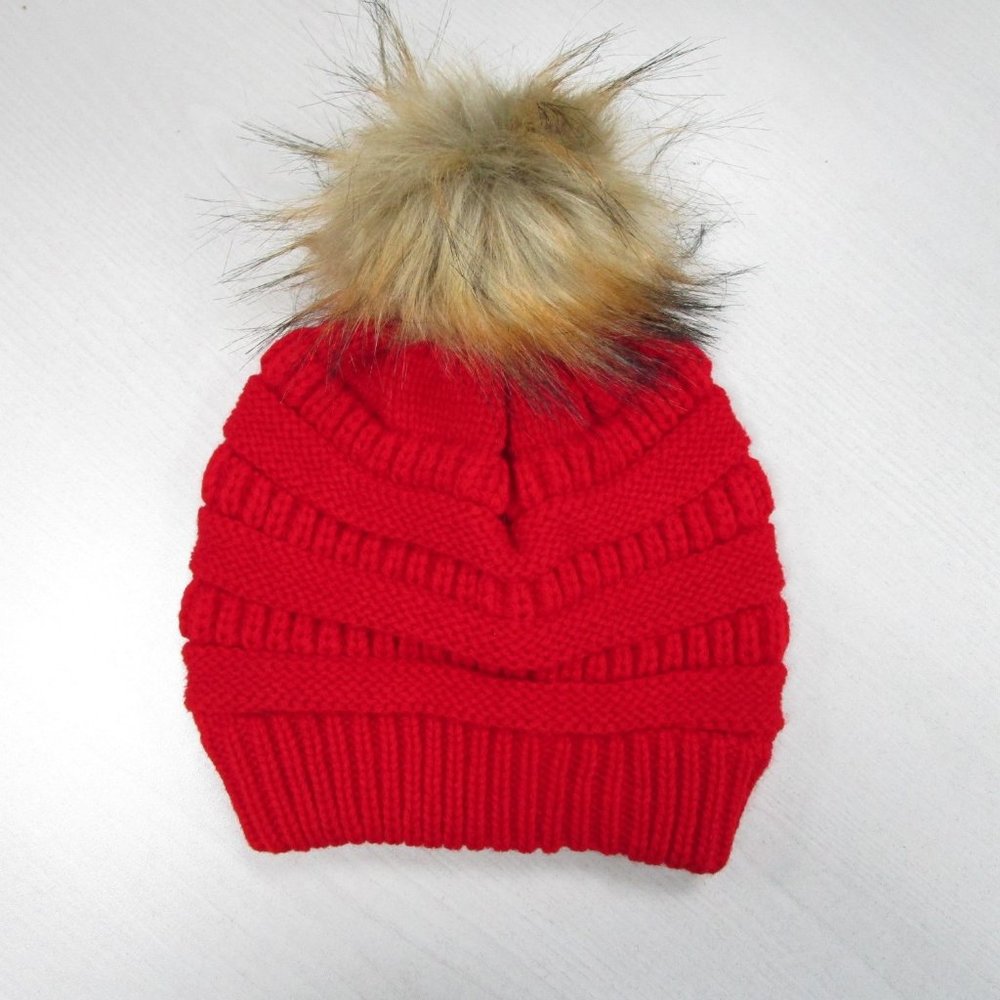 🥰WB Knit Beanie with Faux fur Pompom